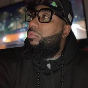 Meet your Posher, Nicholas